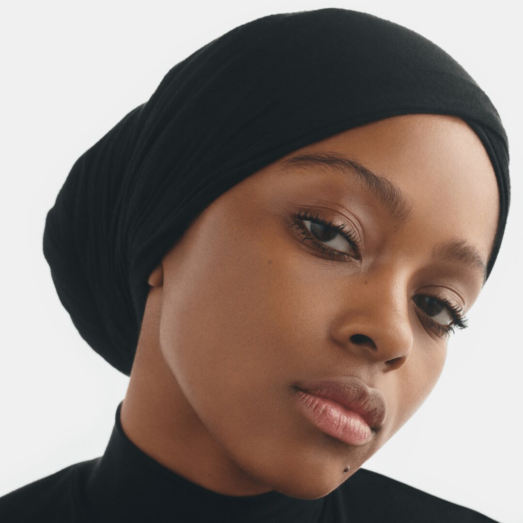 Studio Fix Fluid SPF 15 24HR Matte Foundation + Oil Control