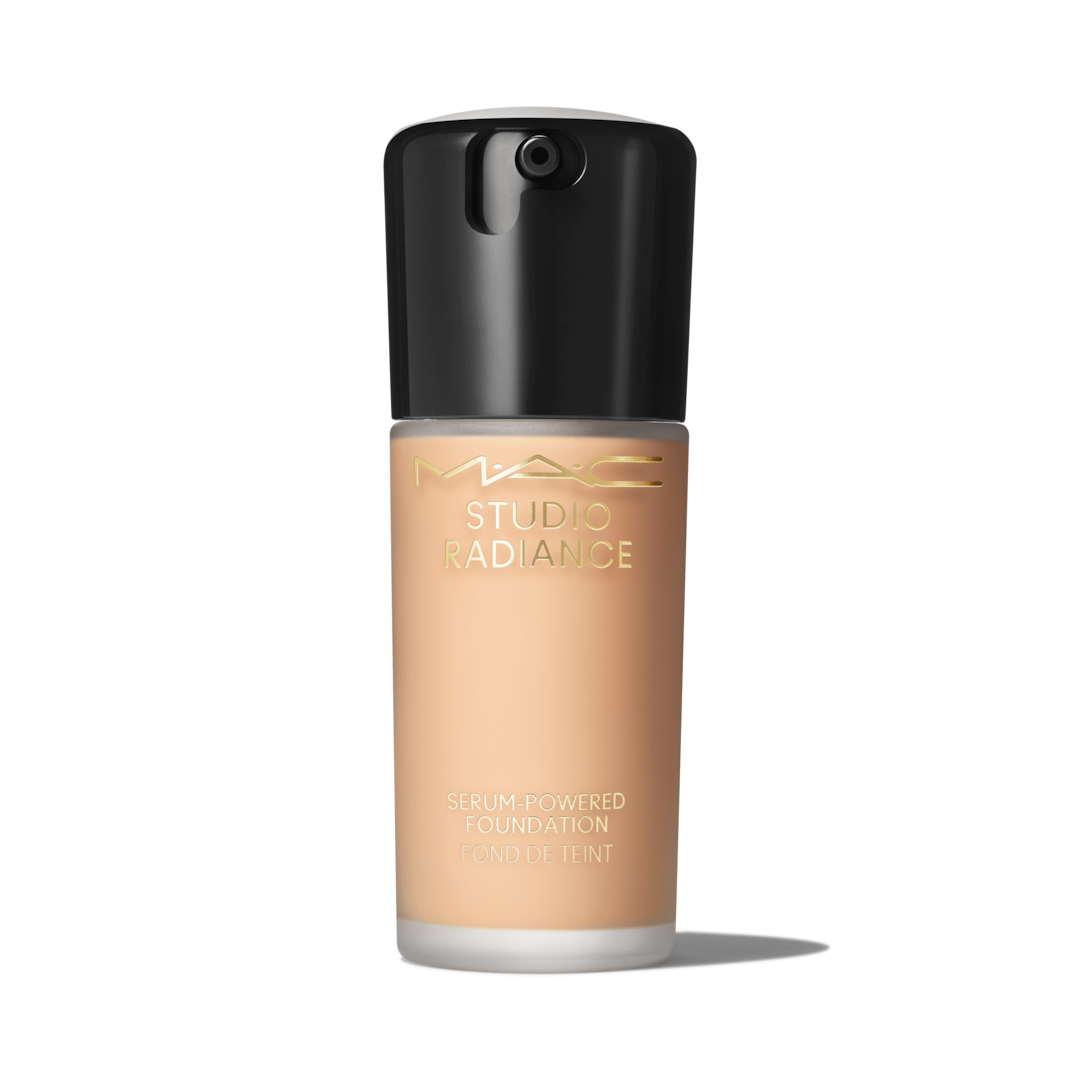 MAC Cosmetics Studio Radiance Serum-Powered 24HR Buildable Hydrating Foundation NW15 1 oz