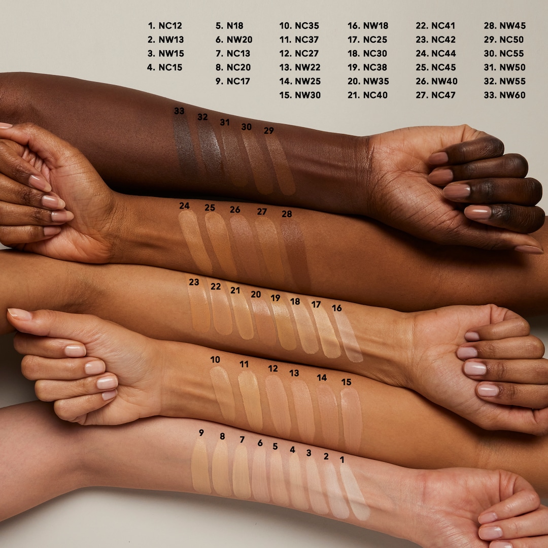 2 en 1 / Base y Corrector Studio Fix Every-Wear All-Over Face Pen, NC55, 12ml