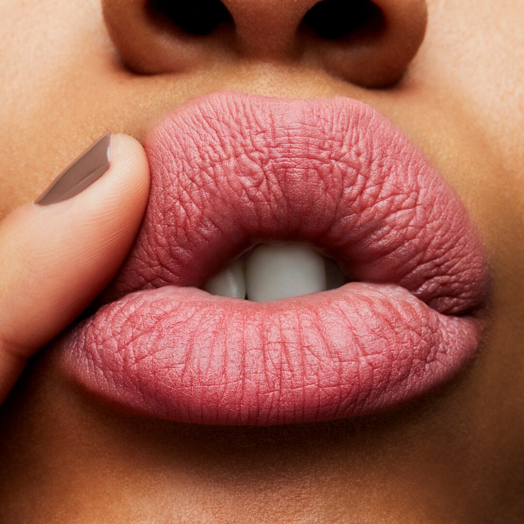 Powder Kiss Lipstick