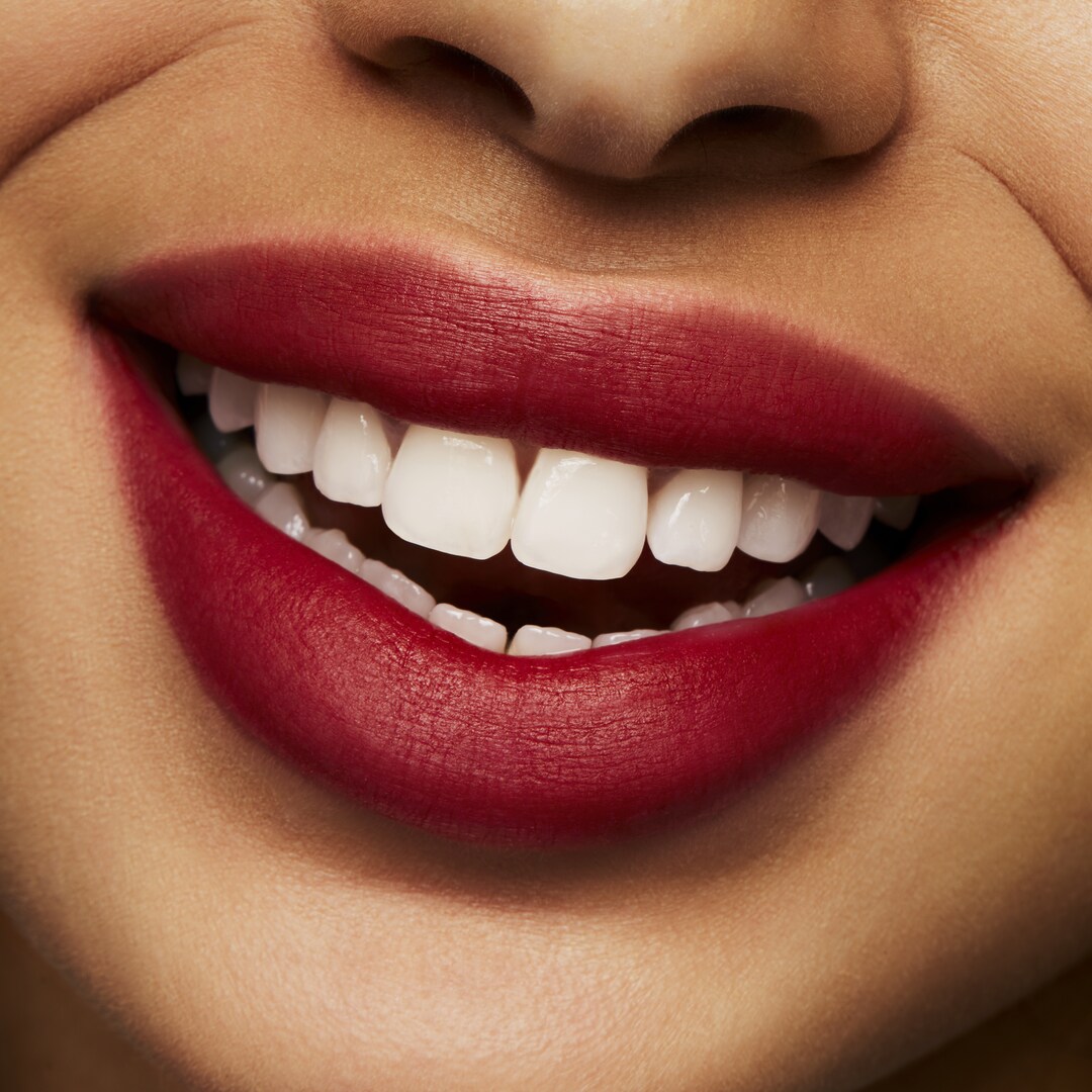 Labial Powder Kiss, Dubonnet Buzz, 3g
