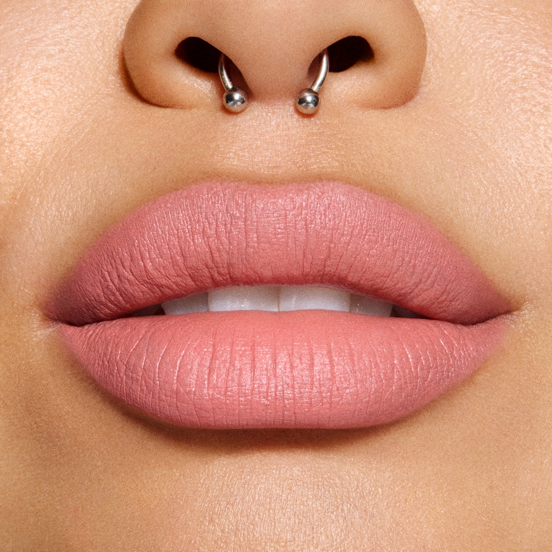 M·A·Cximal Matte Lipstick / Metamorphosis Collection, Barefoot
