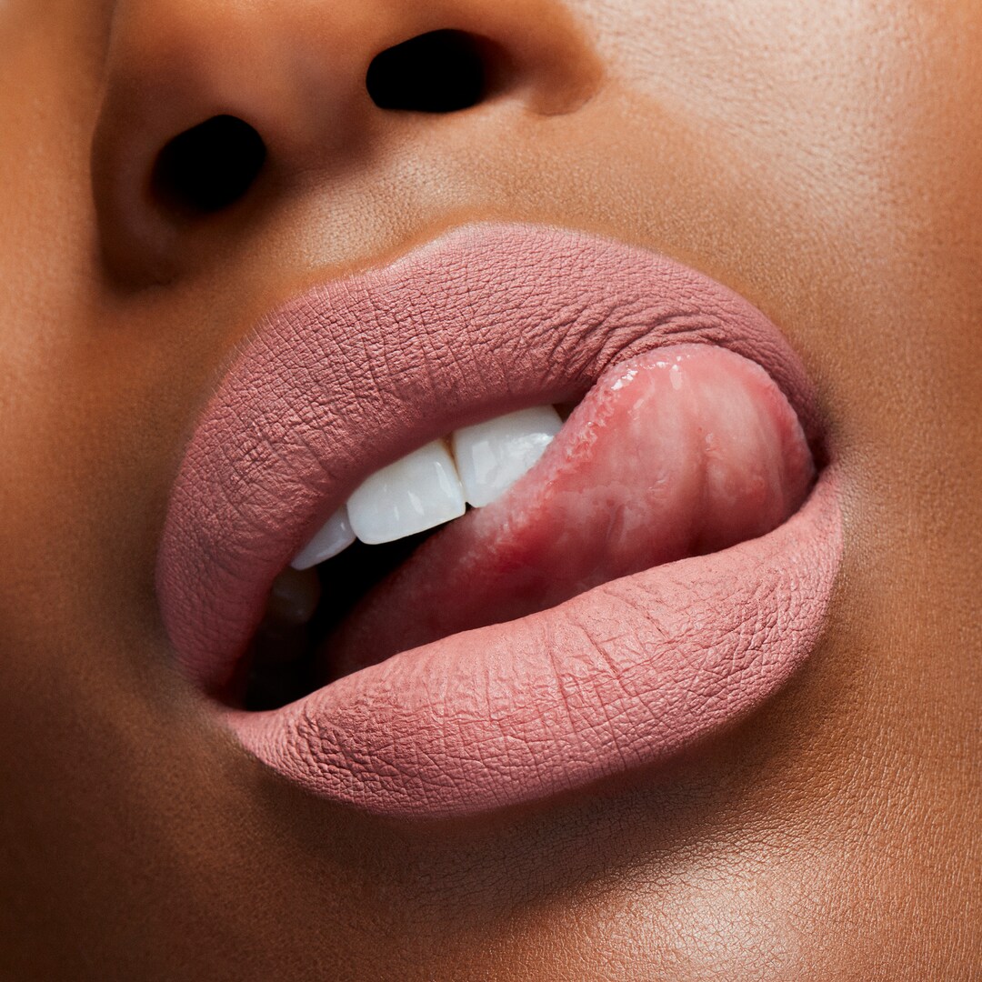 Labial Líquido -M·A·C Locked Kiss Ink 24HR Lipcolour, mischief, 4ml