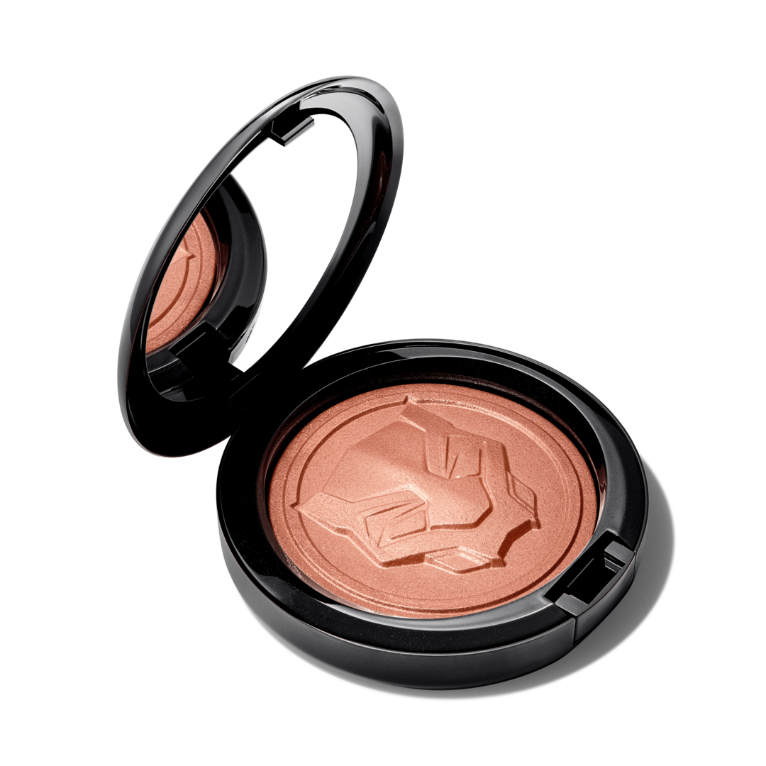 Extra Dimension Skinfinish / Marvel Studios' Black Panther Collection By M·A·C