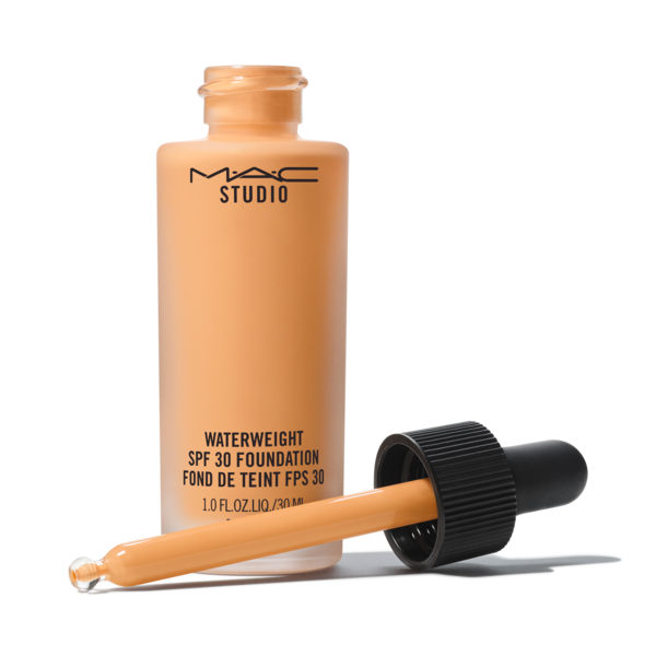 Mac Cosmetics - Studio Waterweight SPF 30 Foundation - NC45