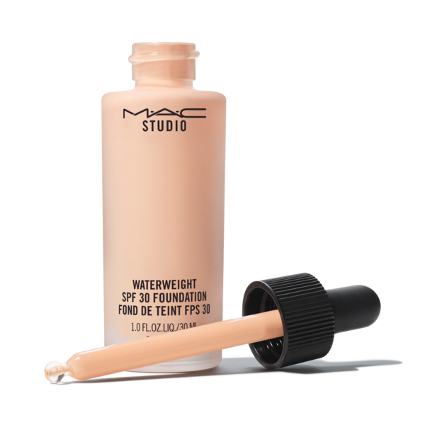 Mac Cosmetics - Studio Waterweight SPF 30 Foundation - NW18