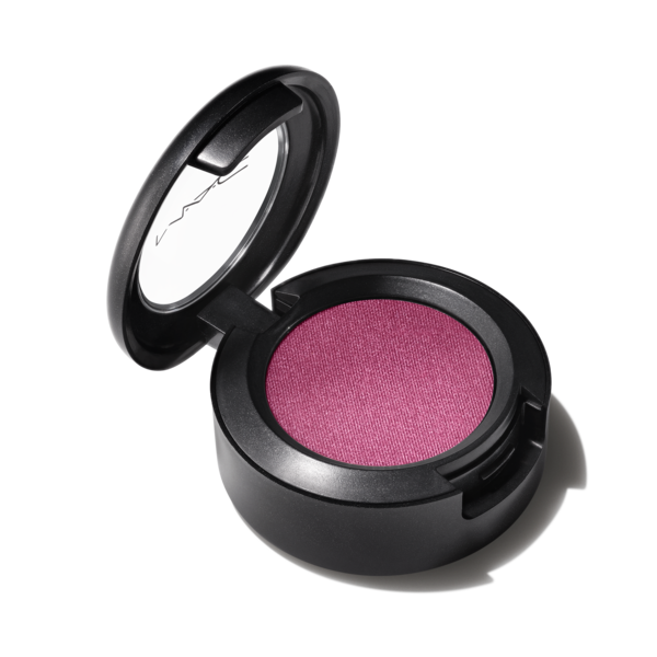 MAC Cosmetics Eyeshadow, Can Be Used Wet Or Dry - Highly Pigmented In Cranberry Purple, Size: 1.5g