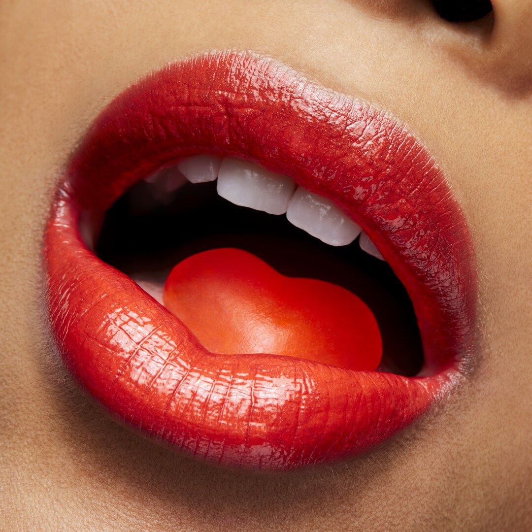 Amplified Lipstick MAC Cosmetics Official Site