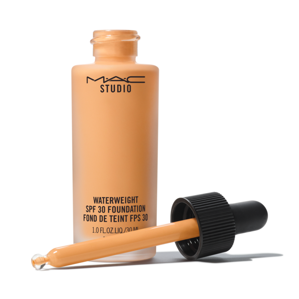 Photos - Other Cosmetics MAC Cosmetics Studio Waterweight SPF30 Foundation In NC45 in Beige, Size: 