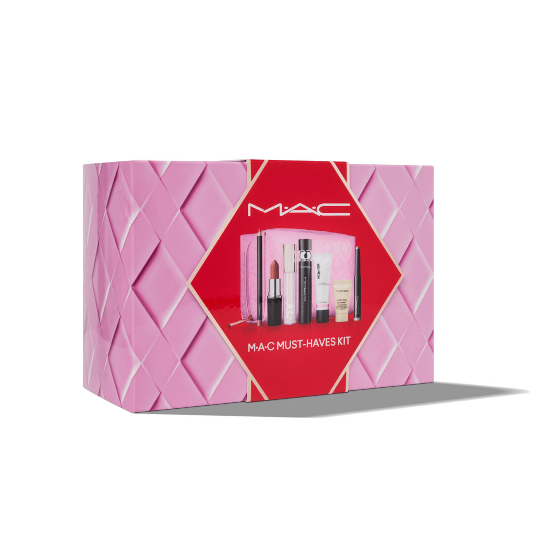 M·A·C Blockbuster Must-Haves Kit (Worth £143)