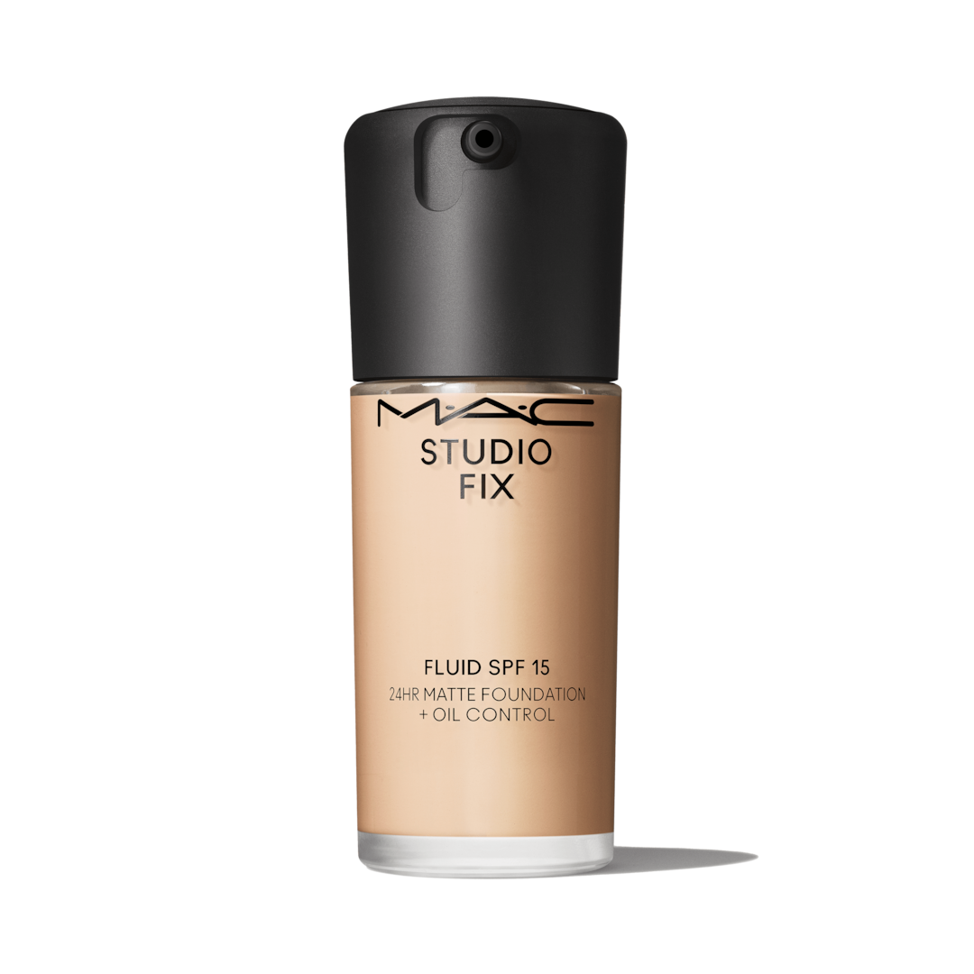 Studio Fix Fluid SPF 15 Foundation