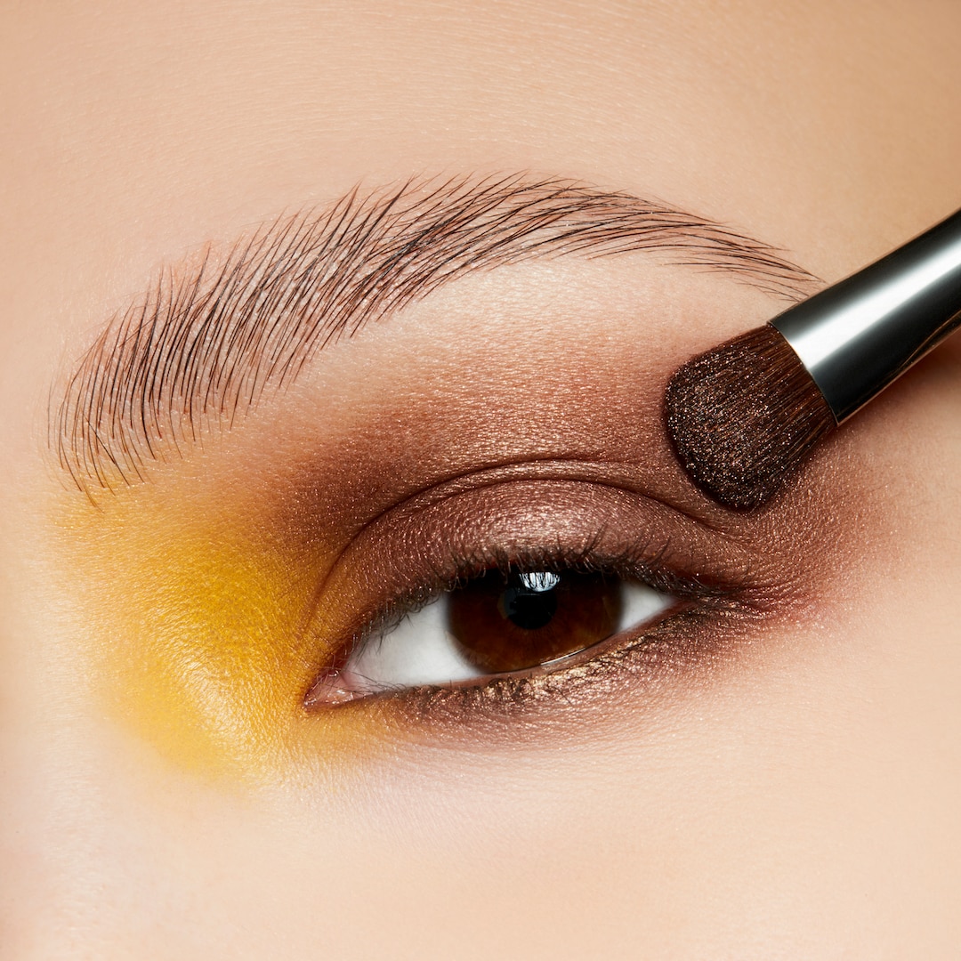 Extra Dimension Eye Shadow