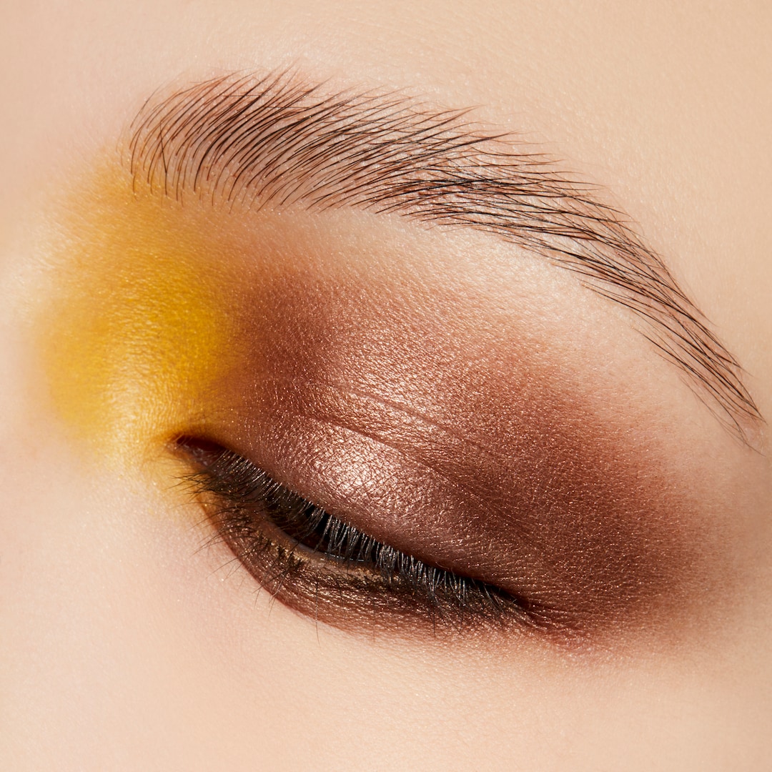 Extra Dimension Eye Shadow