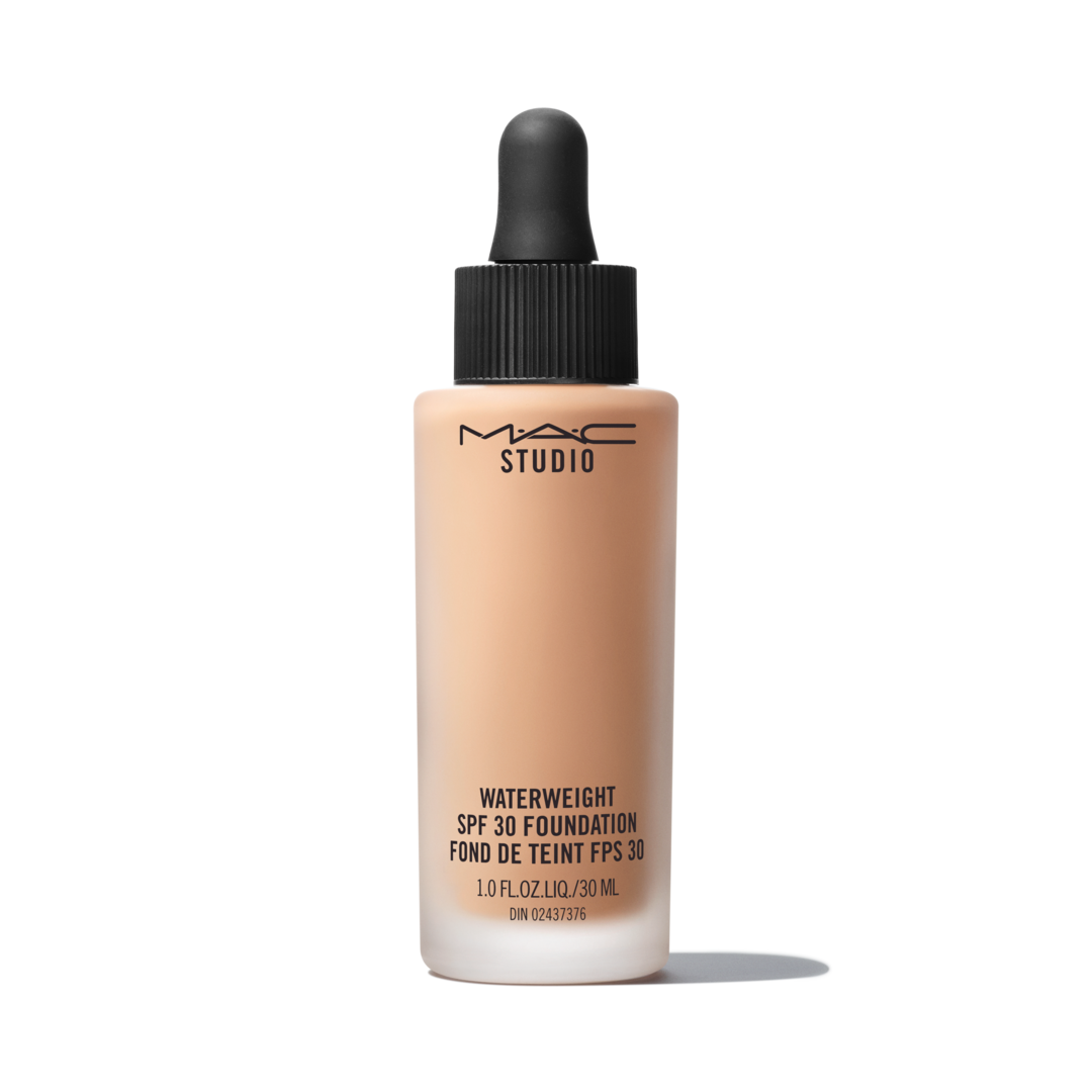 Studio Waterweight SPF 30 Foundation, NW22, 30 ml