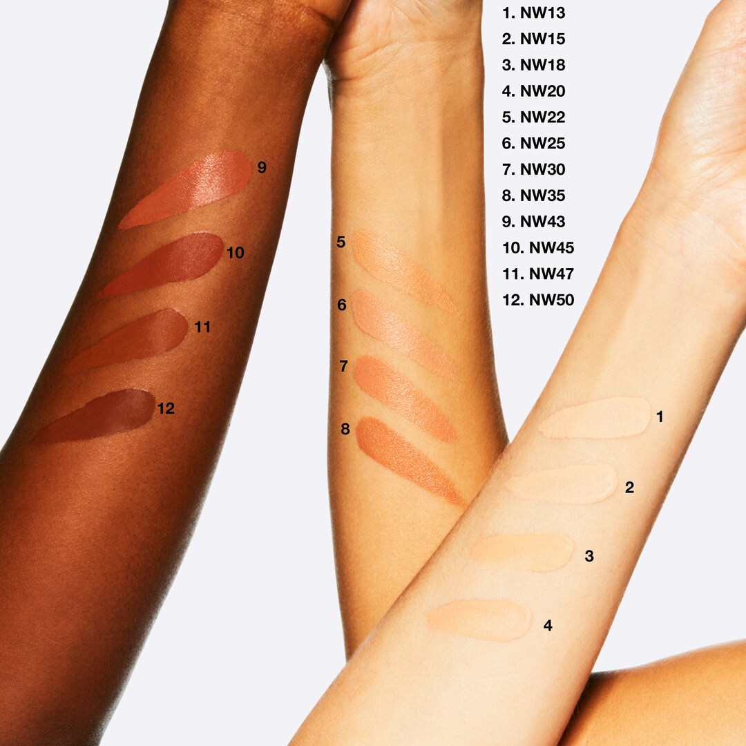 Studio Waterweight SPF 30 Foundation, NW22, 30 ml
