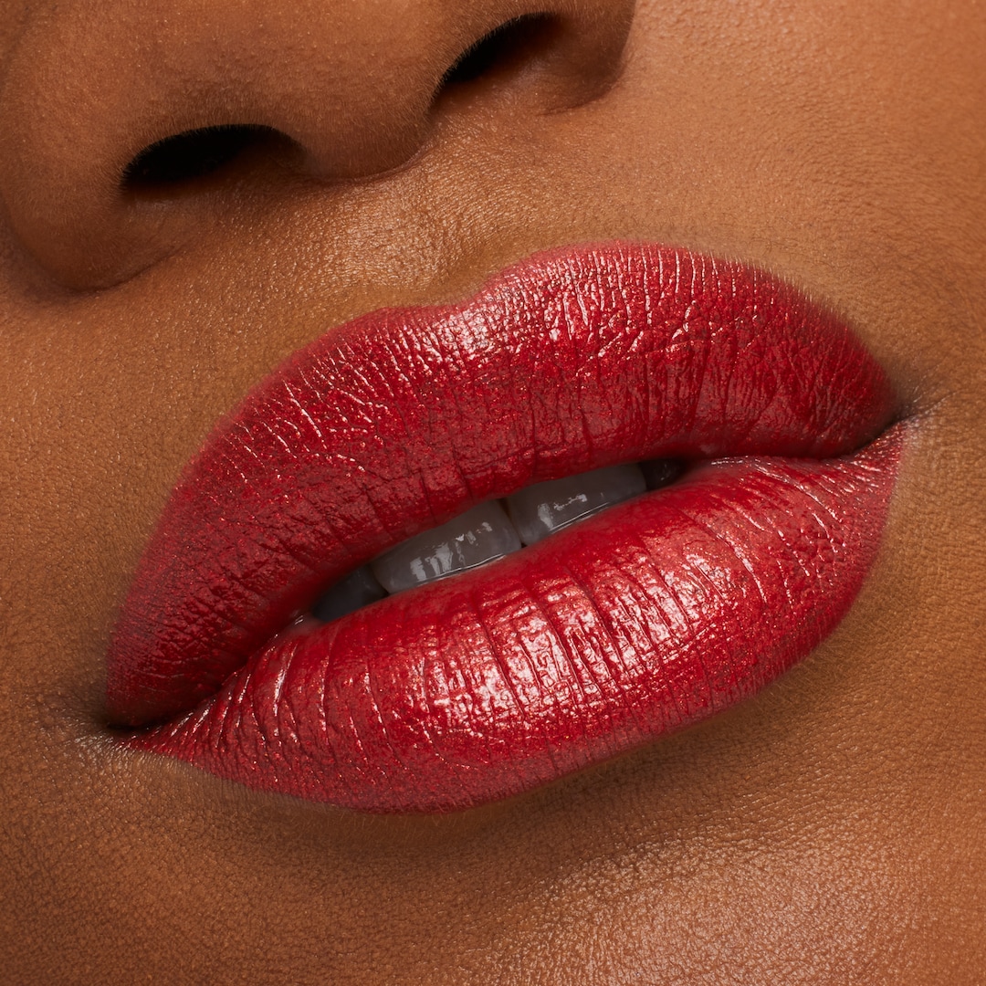 Frost Lipstick / Gift Of Gold 