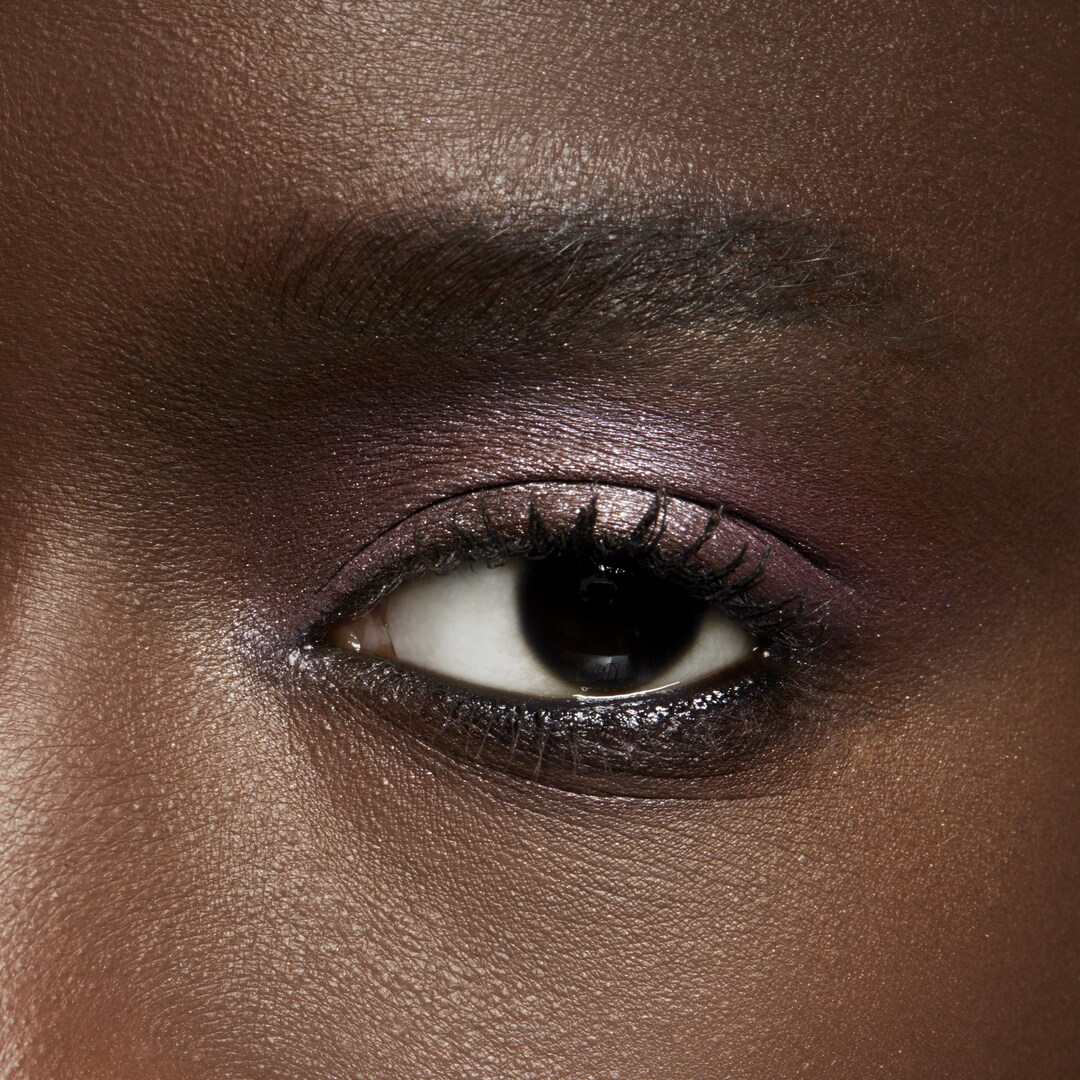 Dazzleshadow Liquid, Love Yourself, 4.6 g