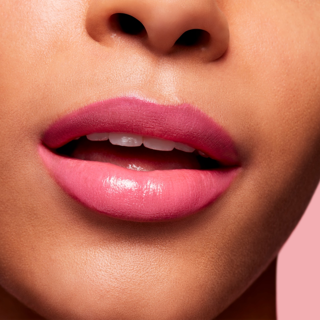 Lustreglass Sheer-Shine Lipstick, No Photos, 3g