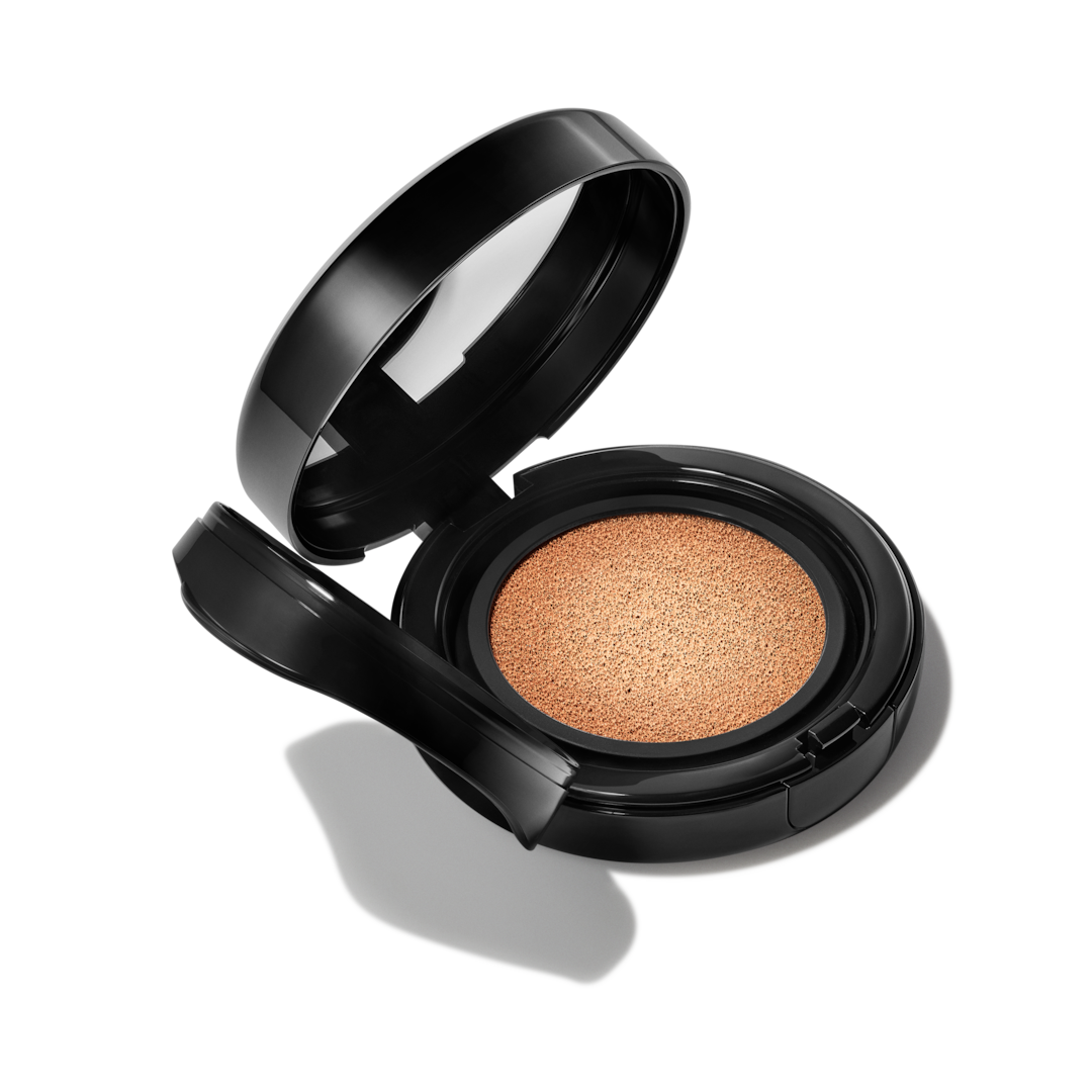 LIGHTFUL C³ Quick Finish Cushion Compact SPF 50/PA++++ with Light-Diffusing Complex