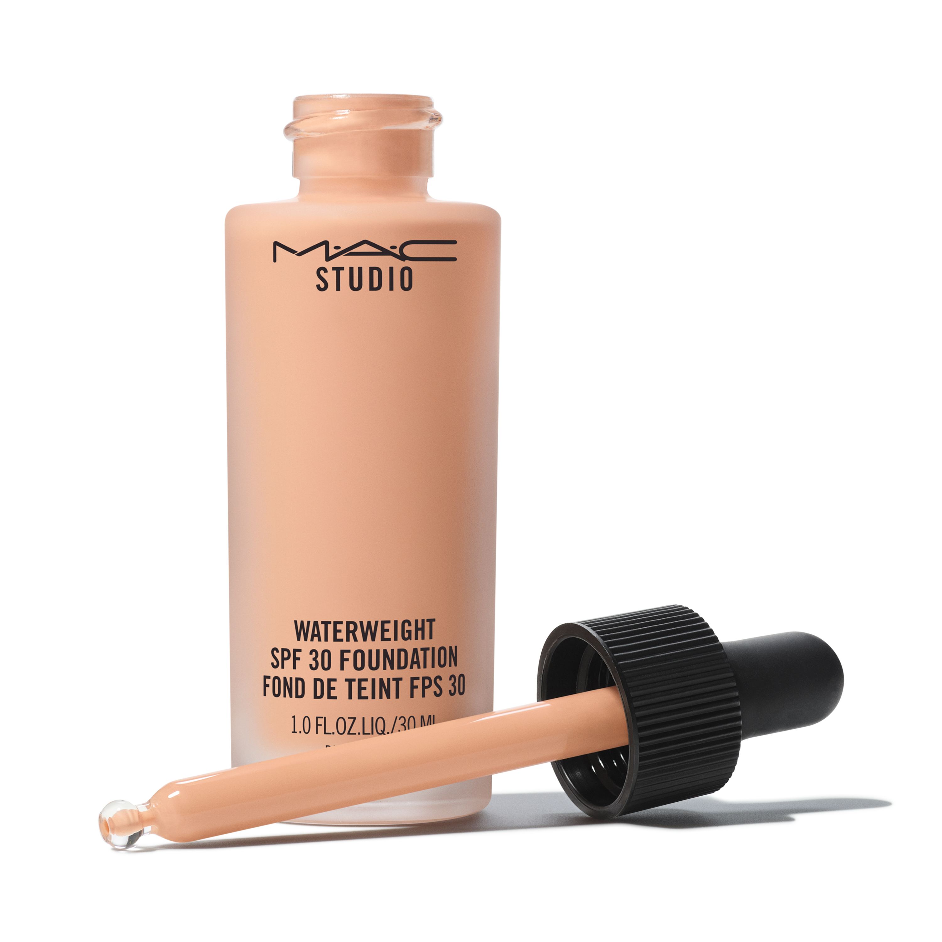 mac waterweight concealer nc30