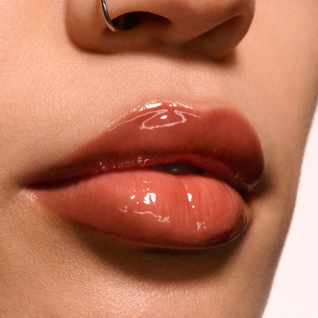 Gloss Enthusiast Lipglass Air Trio<br><font color=#ff0000>שווי 345 ₪ </font>