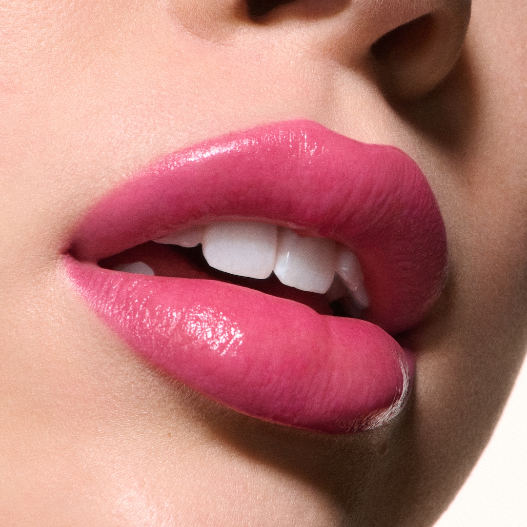 Anything's Glossable Lip Combo Kit <br><font color=#ff0000>שווי 225 ₪ </font>