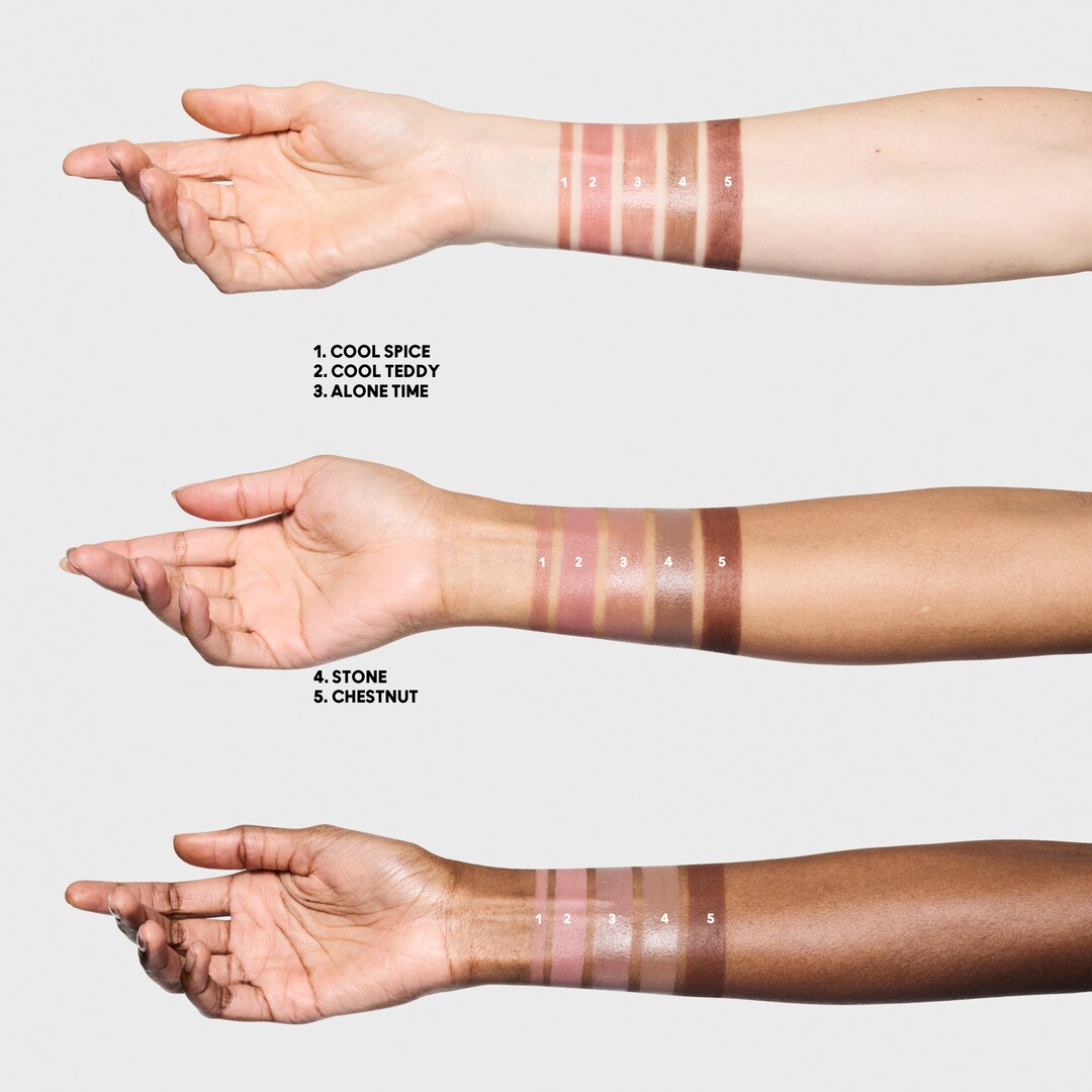 M·A·C CELEBRITY NUDES LIP VAULT