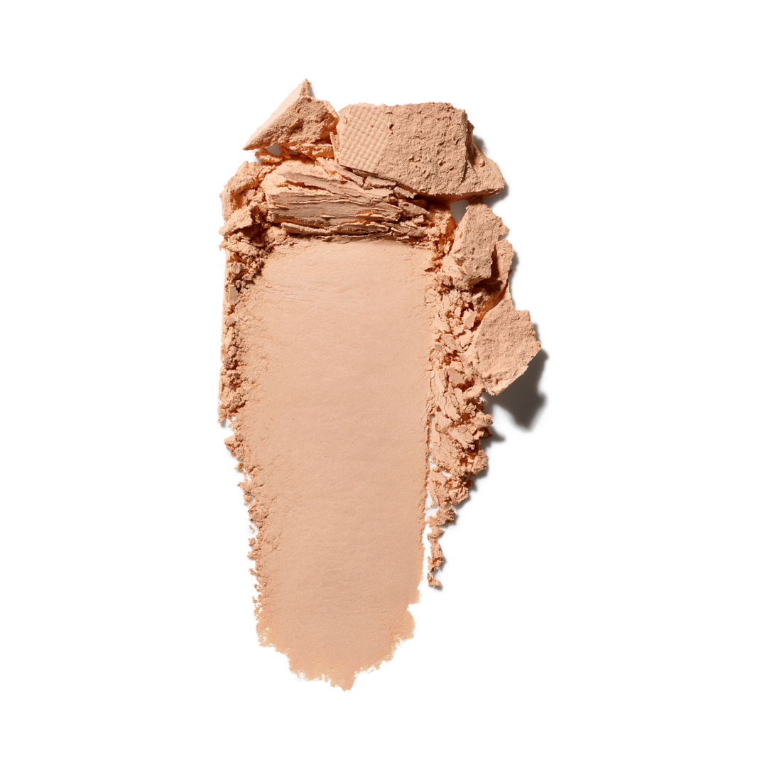 Lightful C³ Natural Silk Powder Foundation SPF 15 / PA++