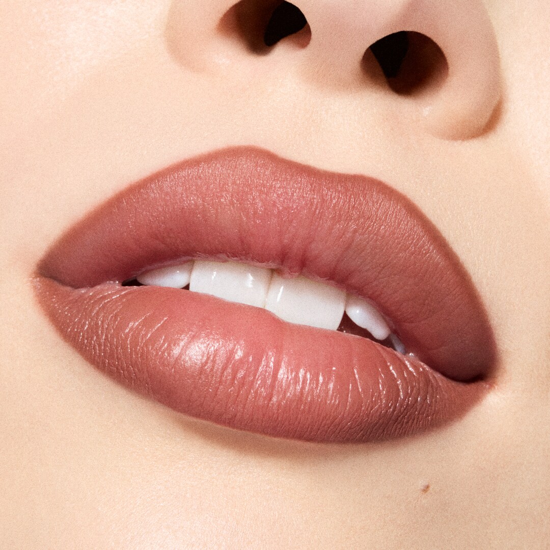 Lip Pencil / Metamorphosis Collection 봄 시즌 한정으로 출시된 3가지 뉴 & 베스트셀러 쉐이드 구성의 초정밀 립 펜슬., 스파이스드 티