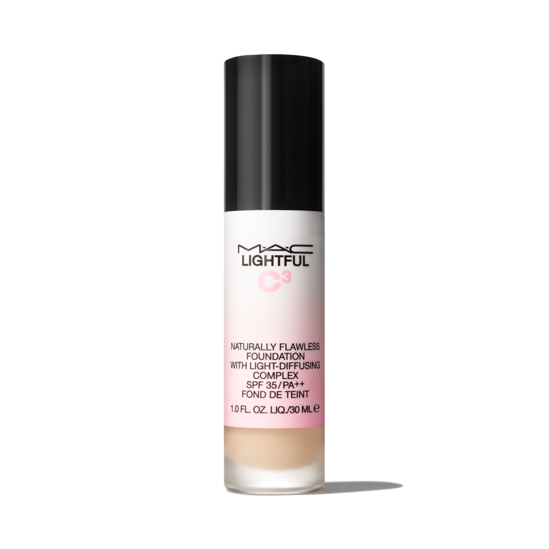 LIGHTFUL C3 NATURALLY FLAWLESS FOUNDATION WITH LIGHT-DIFFUSING COMPLEX SPF35 / PA++ 