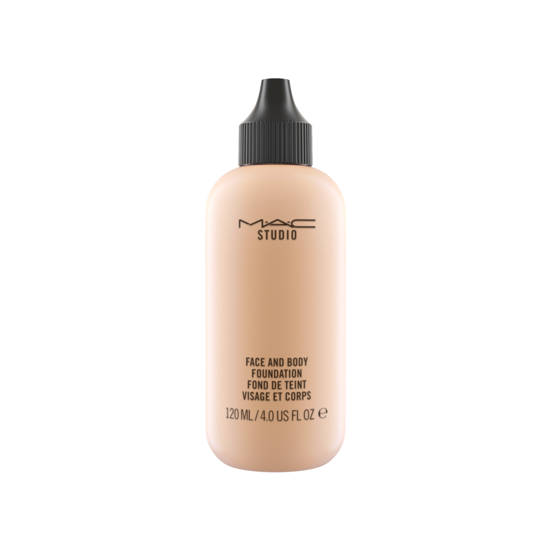 Base a Prueba de Agua M·A·C Studio Face and Body Foundation