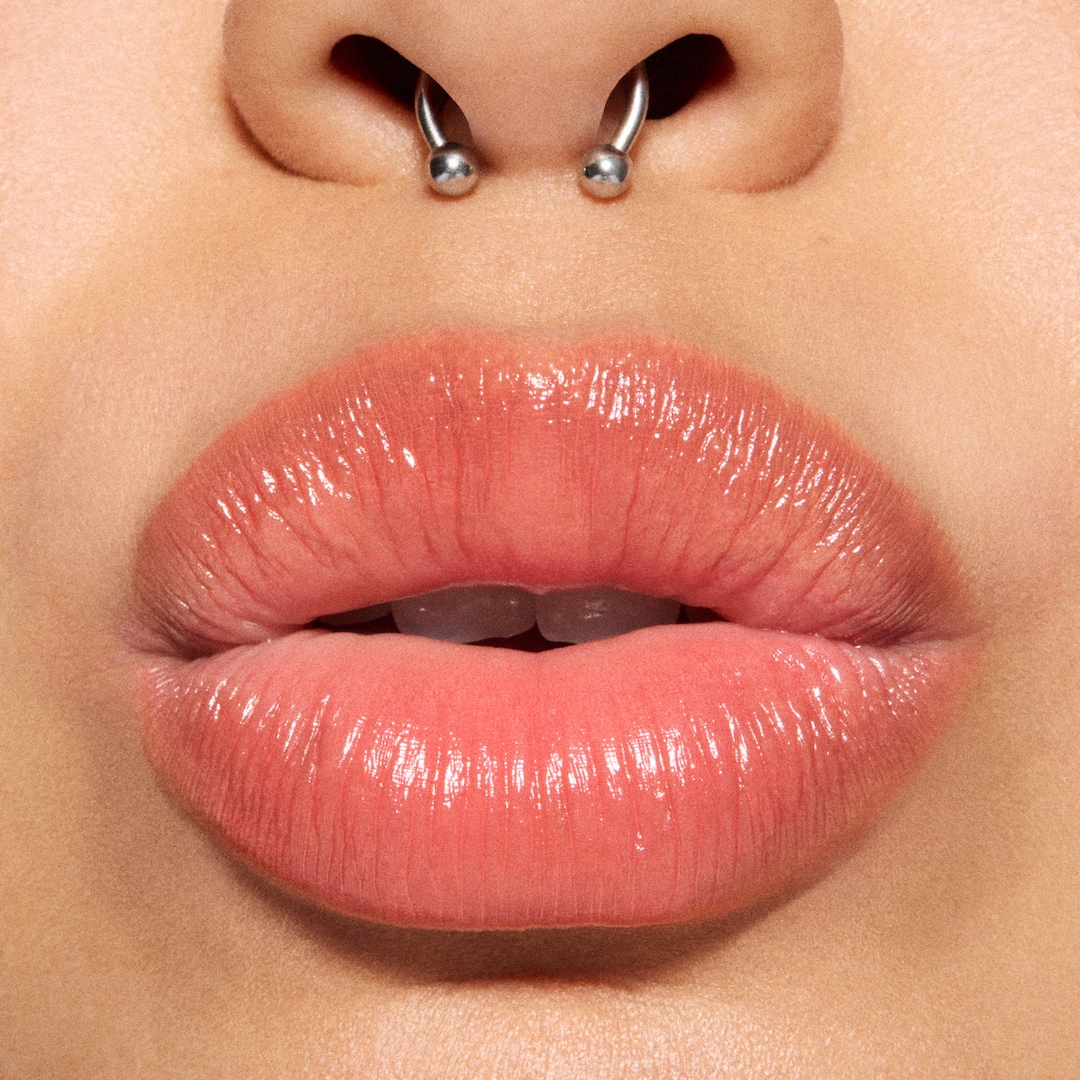 BÁLSAMO PARA LABIOS Glowplay / Metamorphosis Collection, Frolic