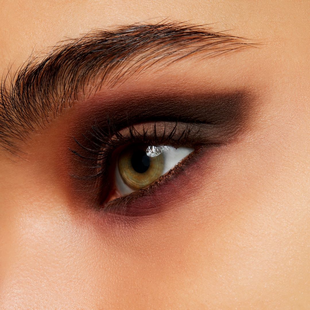 Sombra de ojos Matte Powder Kiss Soft Matte Eye Shadow Pro Palette, Give A Glam, 1.5 g / 0.05 oz