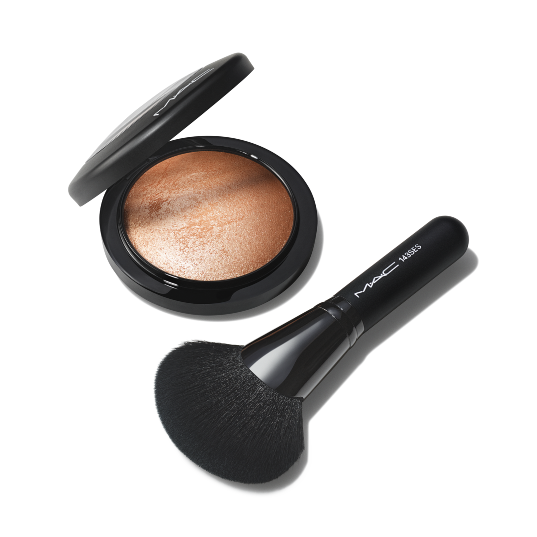 Mac Contouring Highlighting + Contouring | MAC Cosmetics México - Sitio Oficial