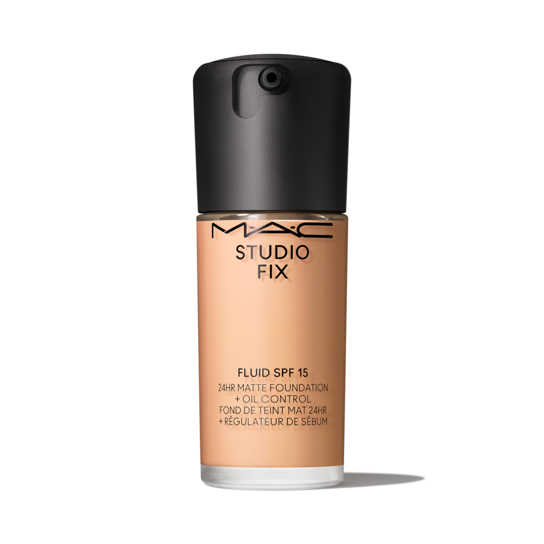 Base Líquida Studio Fix Fluid SPF 15 24HR Matte Foundation + Oil Control 