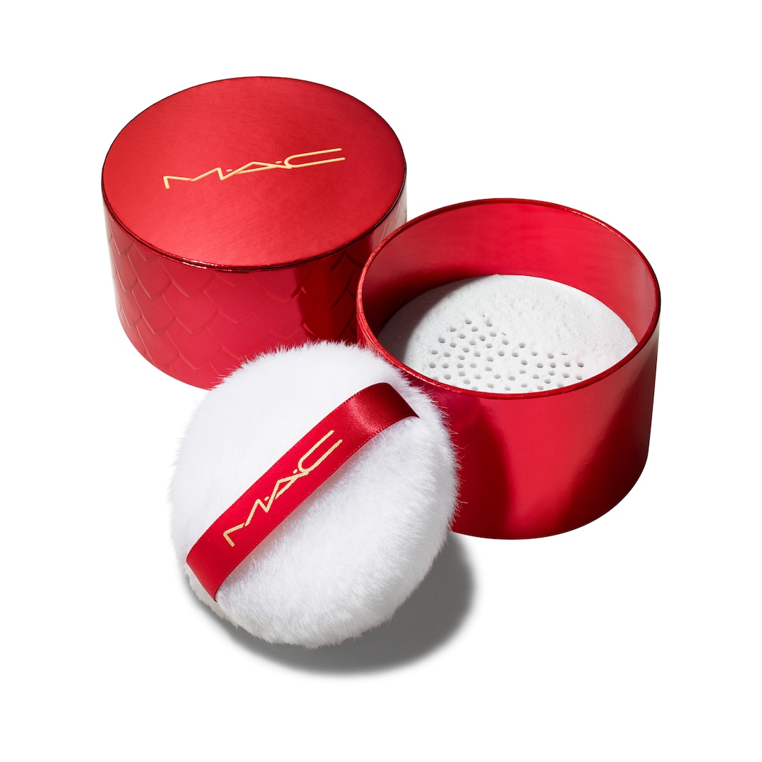 STUDIO FIX PRO SET + BLUR WEIGHTLESS LOOSE POWDER / LOVESTRUCK LUCKÂ, Translucent, 100ml