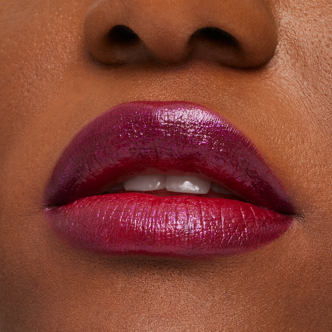 Frost Lipstick / Gift Of Gold 