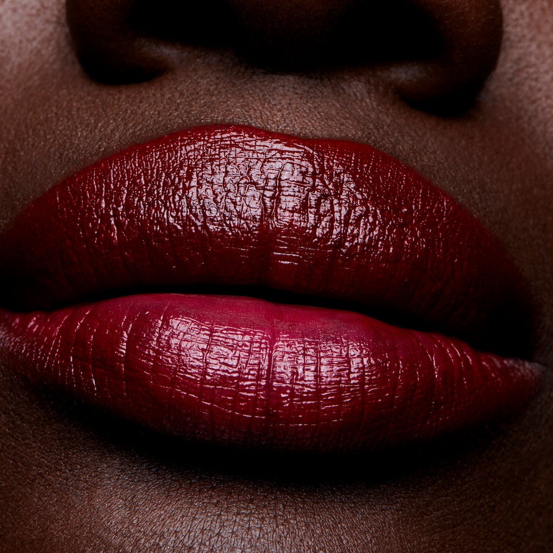 Cremesheen Lipstick