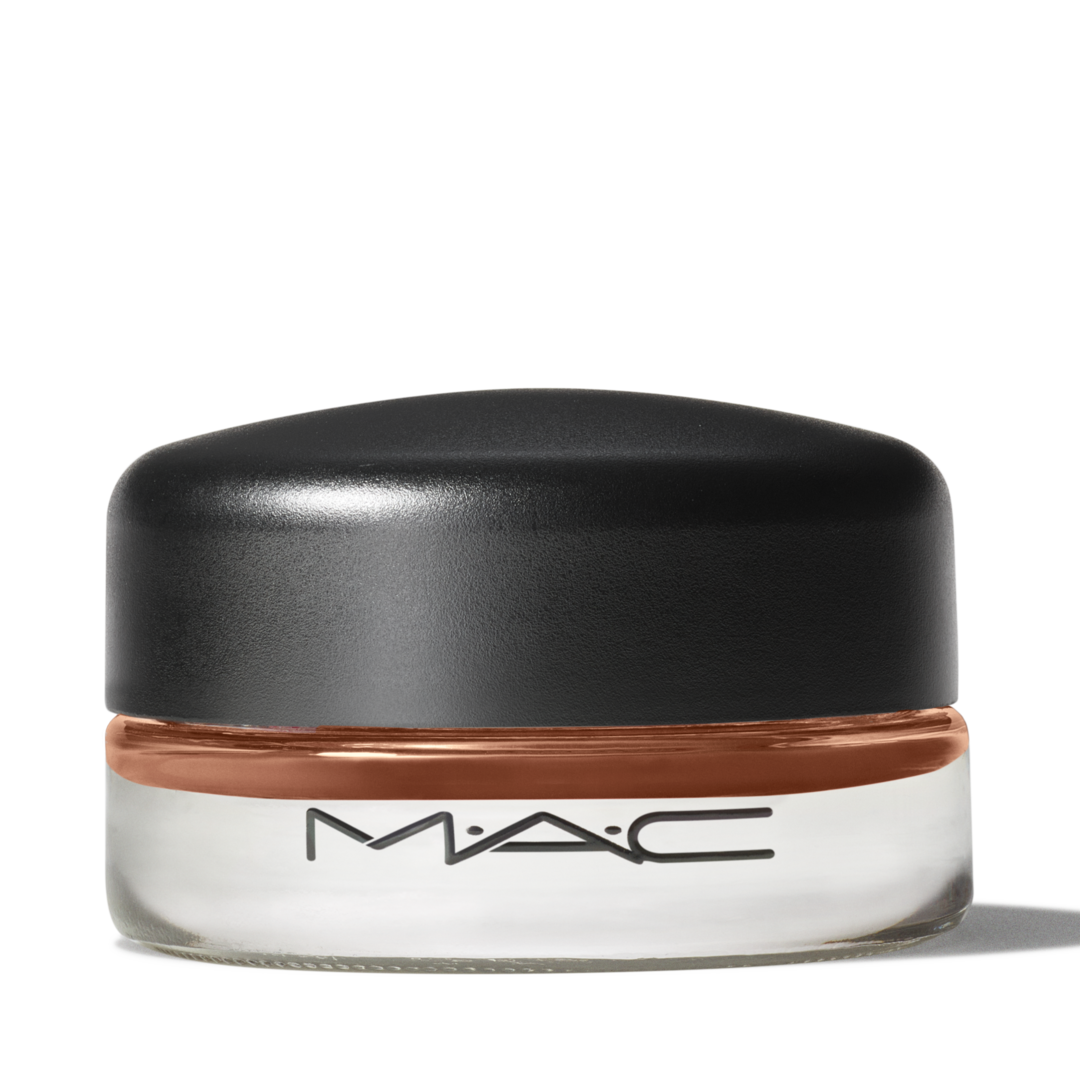 How long do Mac paint pots last you ask? Since having this, I've started  and finished a master's degree and moved twice : r/PanPorn