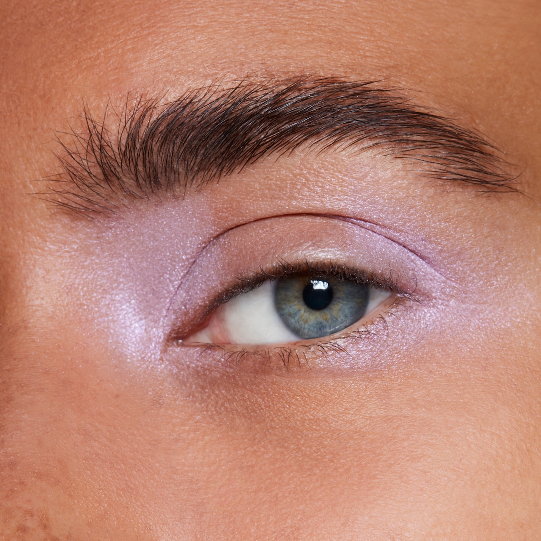 Extra Dimension Eye Shadow