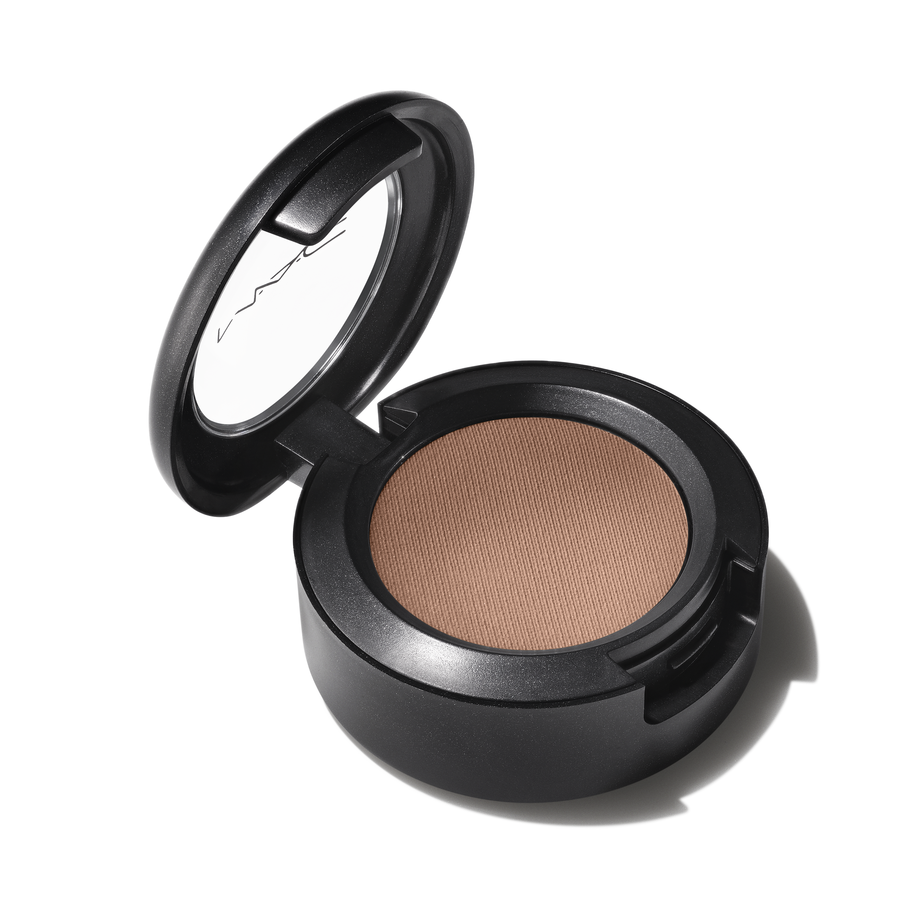 MAC アイシャドウ Single Eyeshadows | Omega, Shroom \u0026 More | MAC Cosmetics