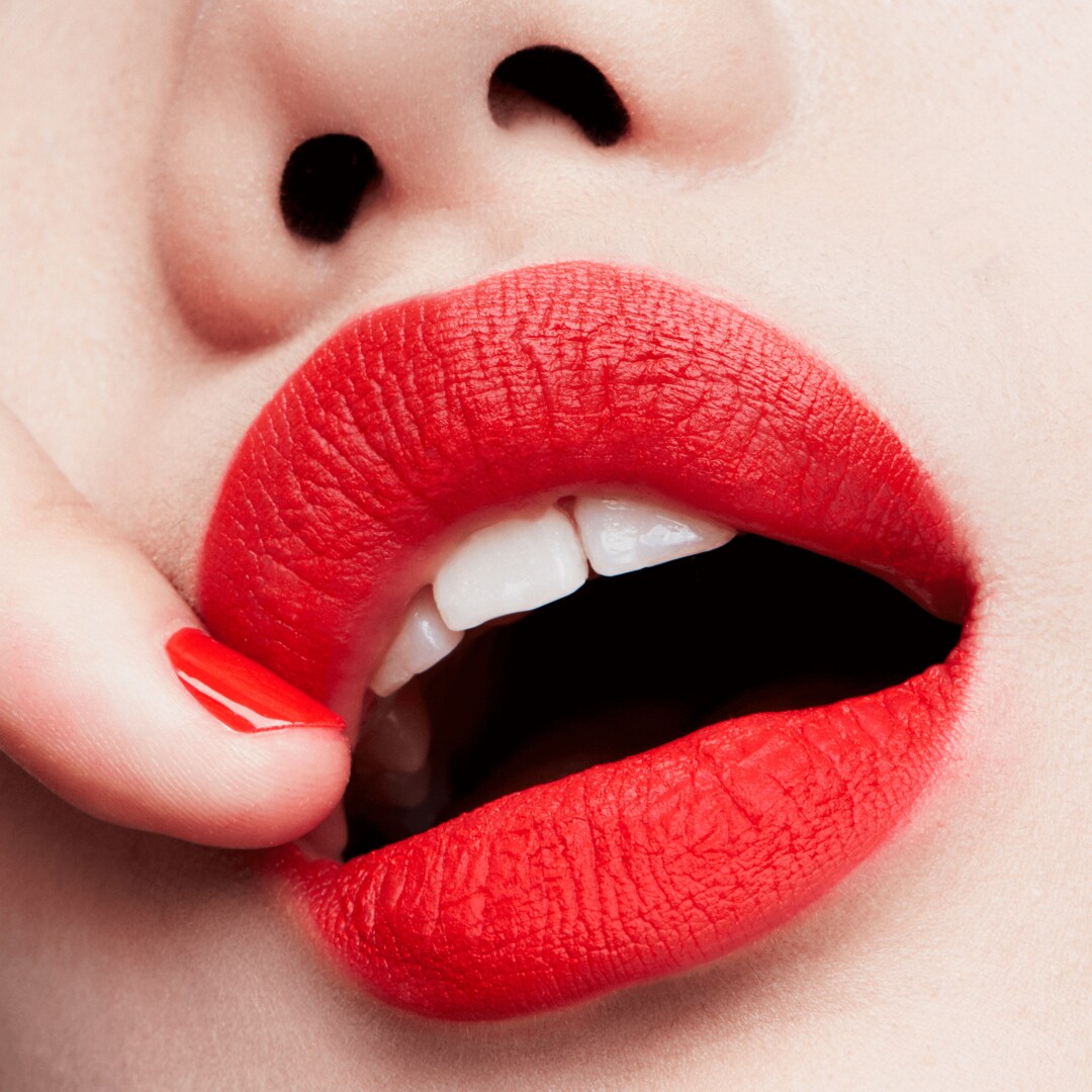Matte Lipstick / Quinn | MAC Cosmetics - Official Site