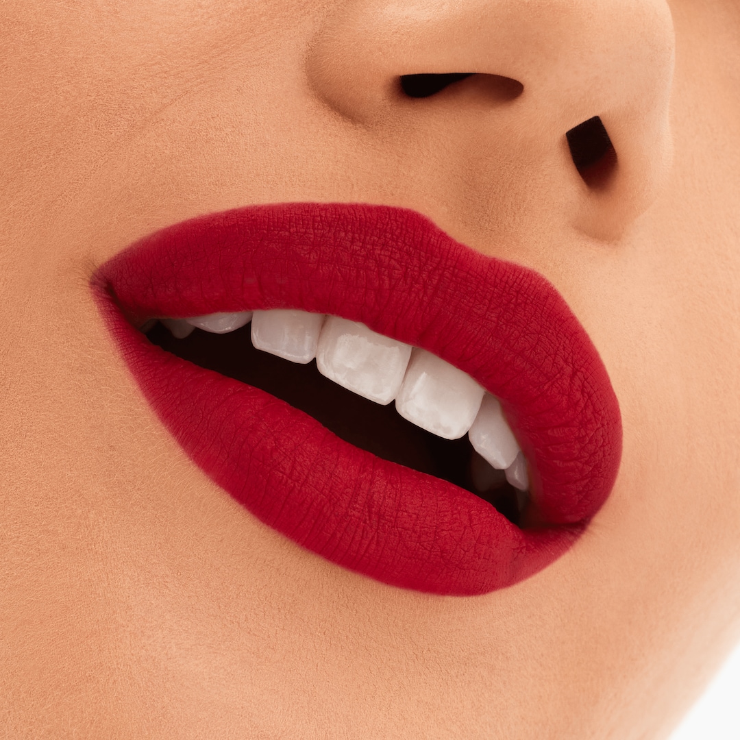 M·A·C Locked Kiss 24hr Lipstick, RUBY TRUE, .06 oz / 1.8 g