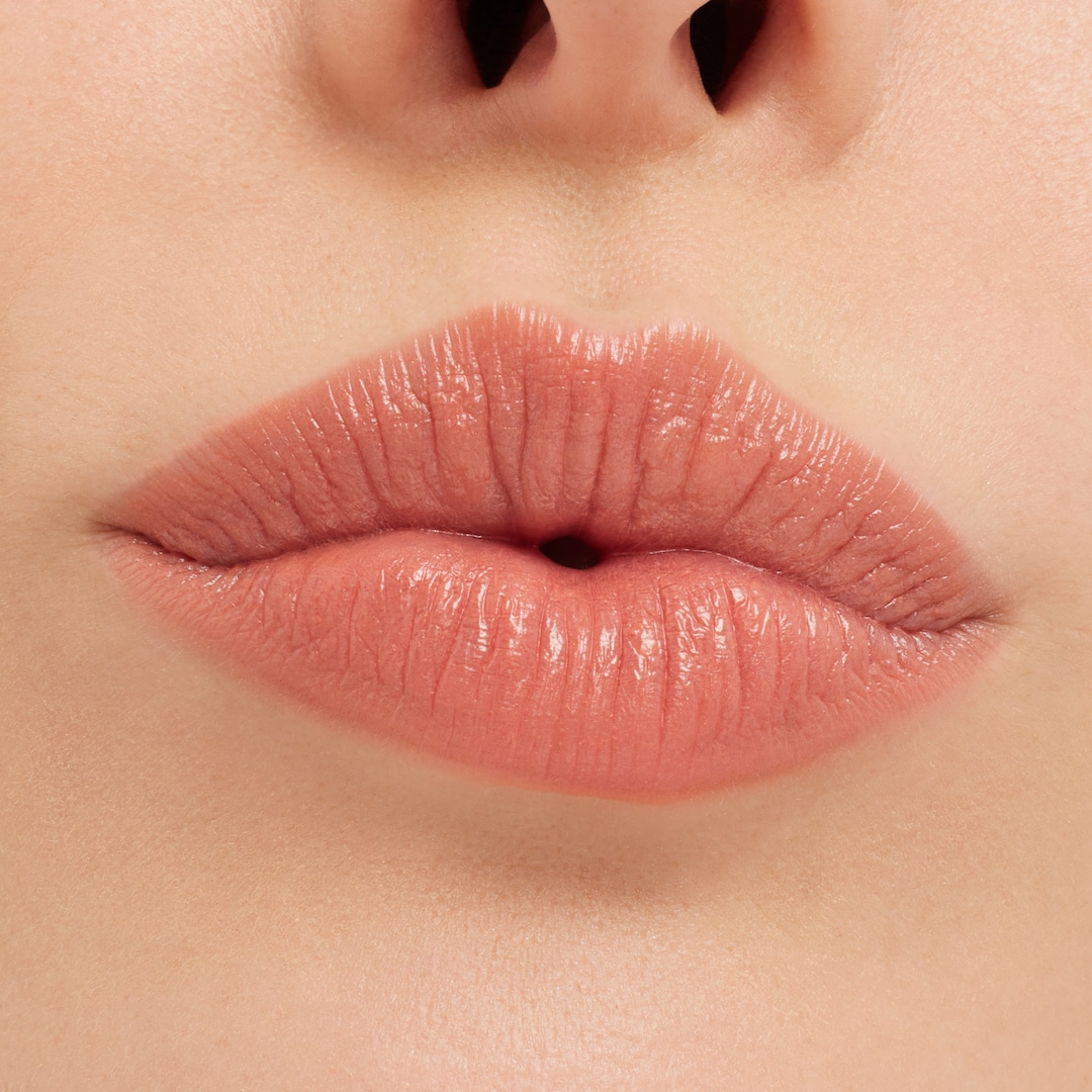 MAC 40 Lipstick Bringbacks | Starring Fleshpot, Bubbles and MAC 40 Lipstick Bringbacks | Starring Fleshpot, Bubbles and