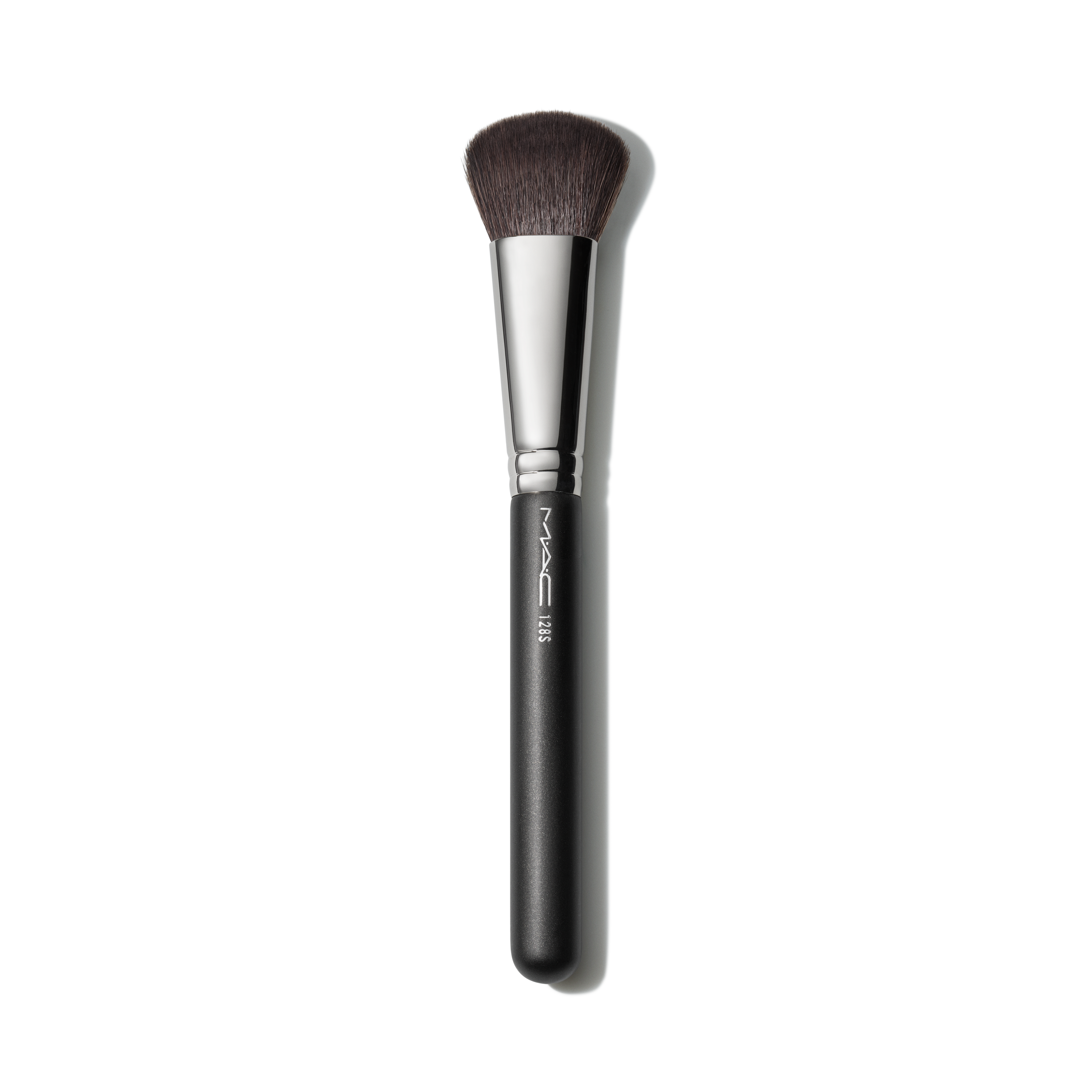 M·A·C Cheek Brush