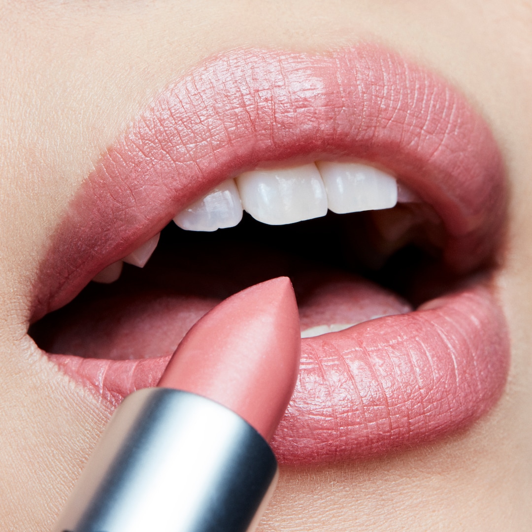 Mac Frost Lipstick - Pearl Lipstick | Mac Cosmetics | Mac Cosmetics -  Official Site