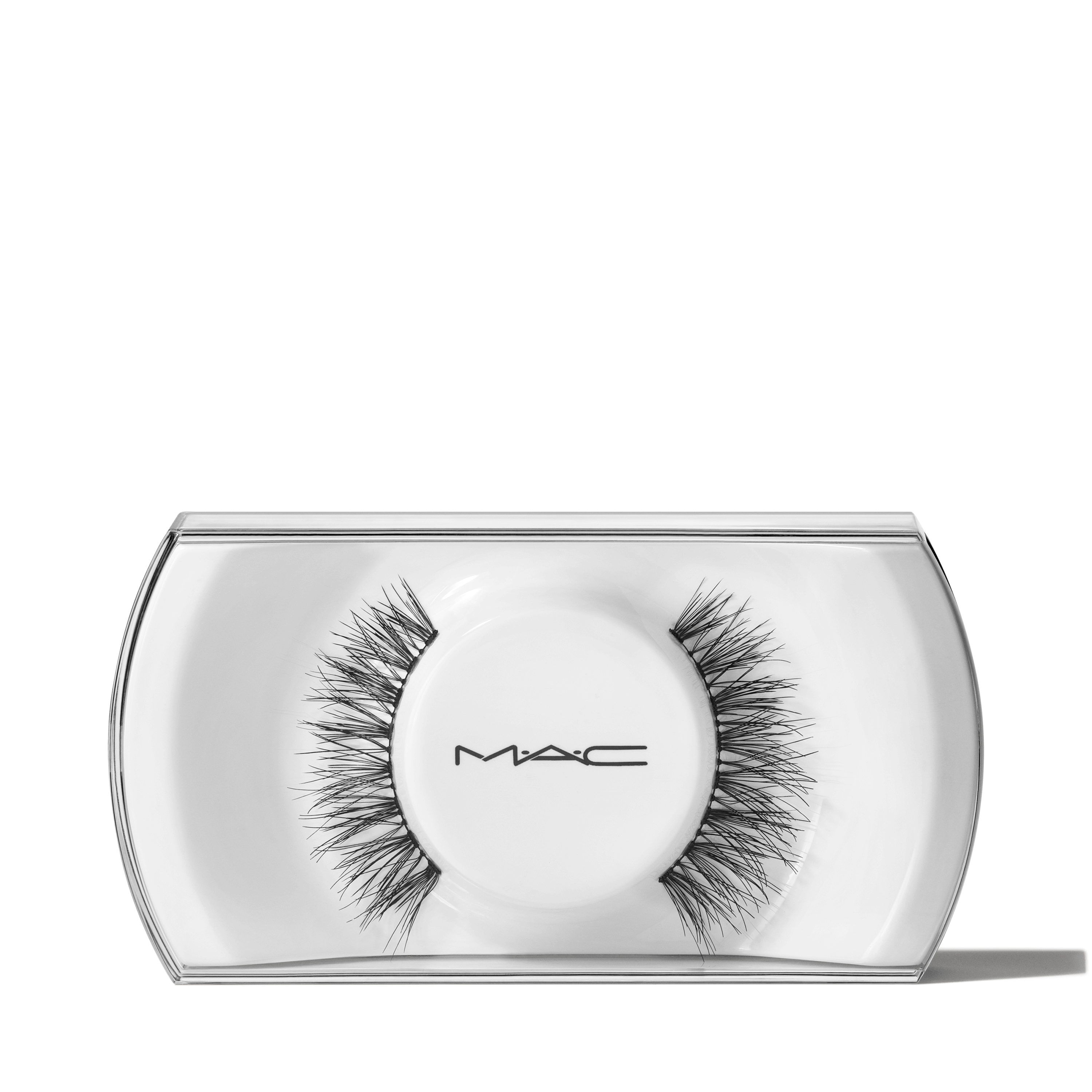 M·A·C Lash - Thumbnail 3