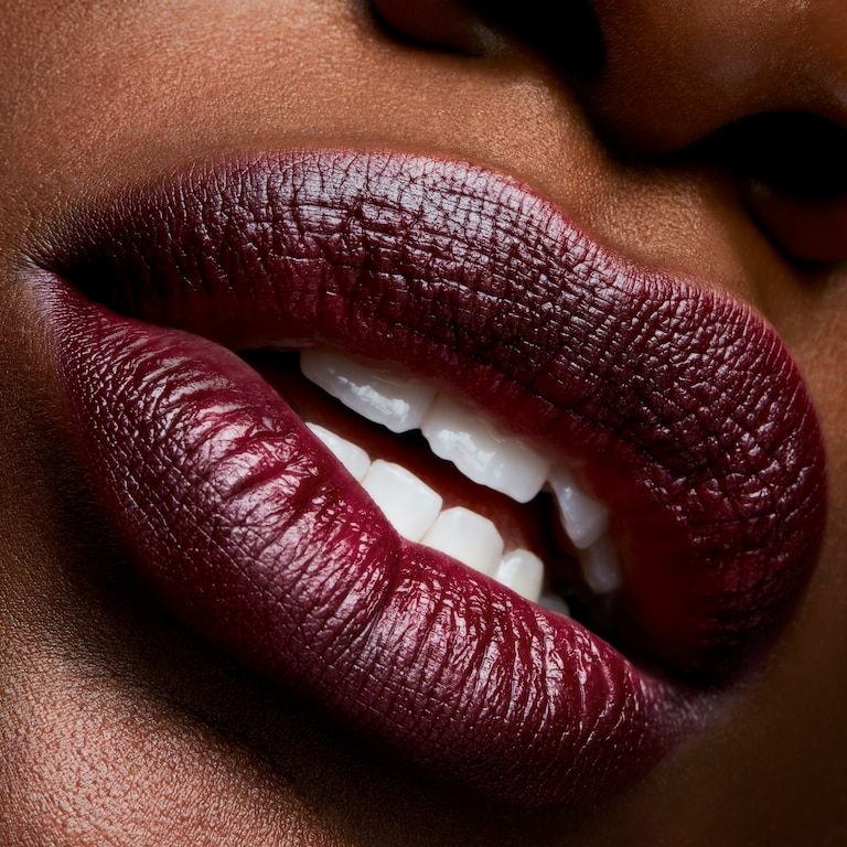 Satin Lipstick, Media, 3g, Model, Deep Skin Tone