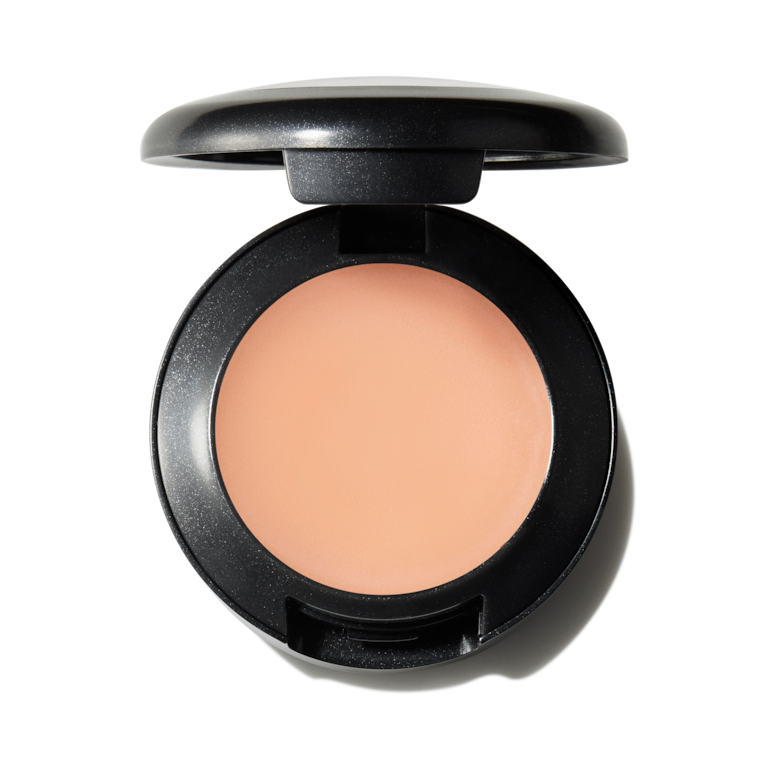 Studio Finish SPF 35 Concealer, 7.0 g, NW20, Product Shot