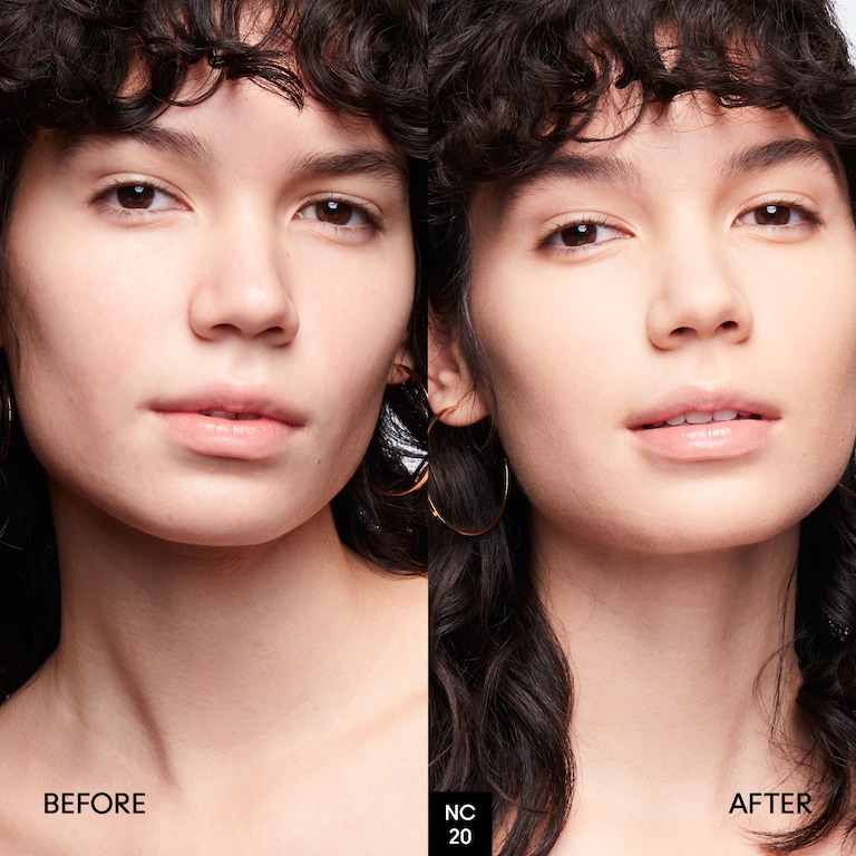 Studio Fix Powder Plus Foundation, 15.0 g, NC20, Model, light